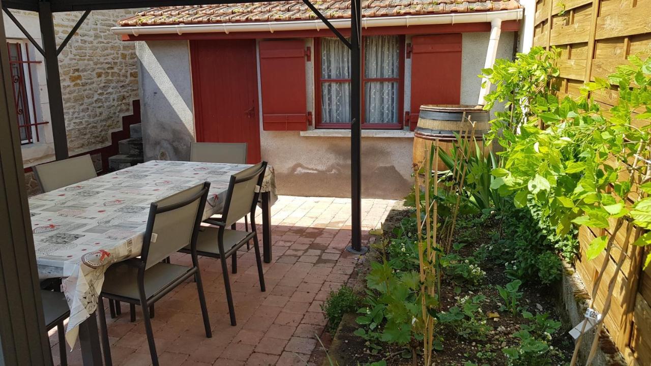 Chez Laurence Santenay  Exterior photo