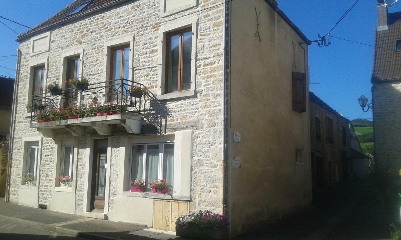 Chez Laurence Santenay  Exterior photo